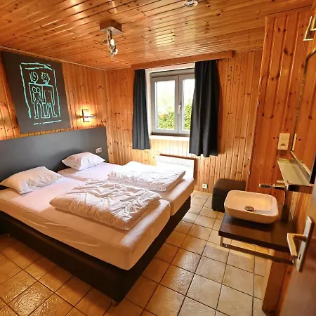 Terrace, Garden, Bbq, Sauna, Jacuzzi!! For A Happy And Rejuvenating Time *