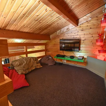 Vakantiehuis Terrace, Garden, Bbq, Sauna, Jacuzzi!! For A Happy And Rejuvenating Time Noiseux